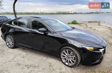 Седан Mazda 3 2021 в Днепре
