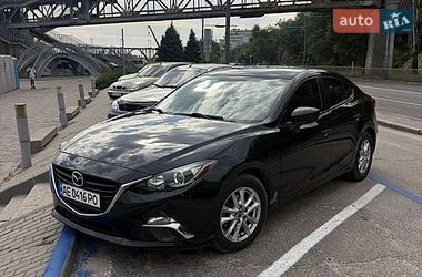 Седан Mazda 3 2014 в Днепре