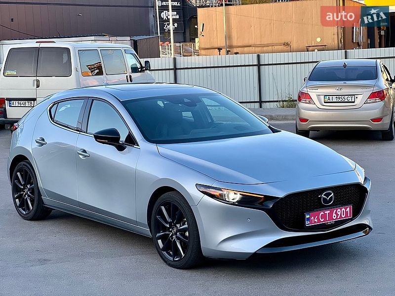 Хетчбек Mazda 3 2022 в Києві фото Хетчбек Mazda 3 2022 в Києві