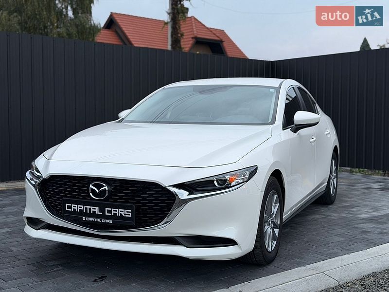 Седан Mazda 3 2024 в Луцке