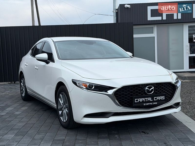 Седан Mazda 3 2024 в Луцке