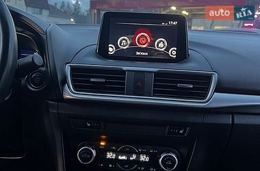 Седан Mazda 3 2018 в Львове фото 17 Седан Mazda 3 2018 в Львове