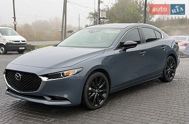 Седан Mazda 3 2023 в Киеве