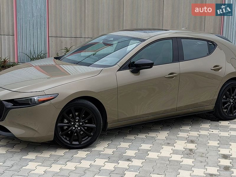 Хетчбек Mazda 3 2025 в Львові фото 15 Хетчбек Mazda 3 2025 в Львові