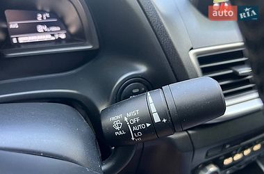 Седан Mazda 3 2018 в Днепре