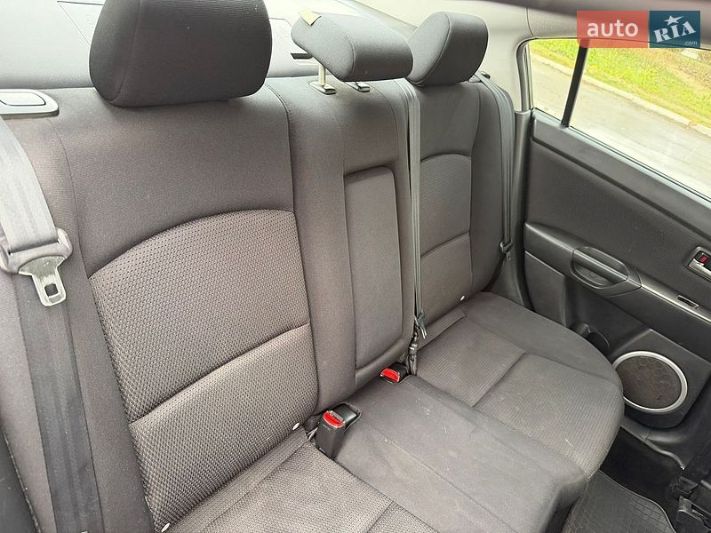 Седан Mazda 3 2008 в Запорожье