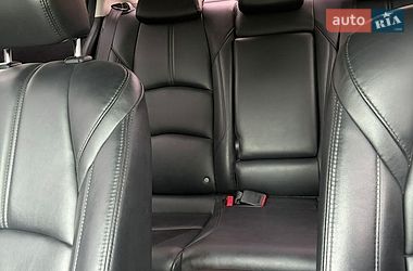 Седан Mazda 3 2018 в Киеве