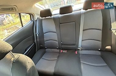 Седан Mazda 3 2016 в Києві