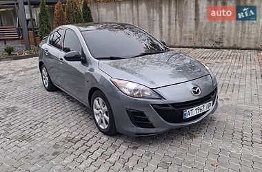 Седан Mazda 3 2011 в Івано-Франківську