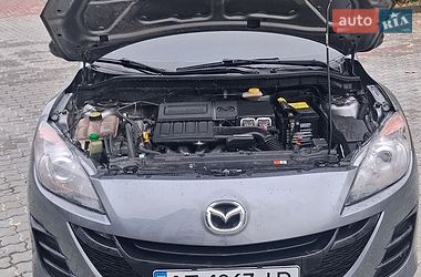 Седан Mazda 3 2011 в Івано-Франківську