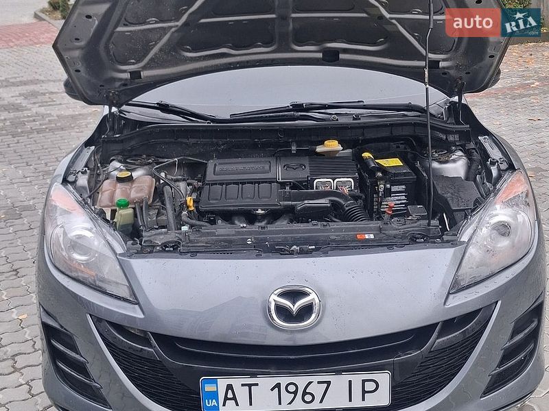 Седан Mazda 3 2011 в Івано-Франківську