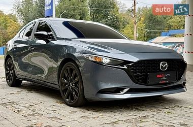 Седан Mazda 3 2023 в Дніпрі