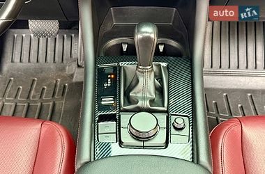 Седан Mazda 3 2023 в Дніпрі