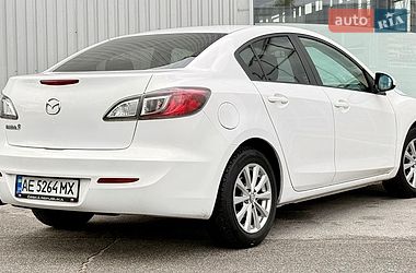 Седан Mazda 3 2013 в Запорожье