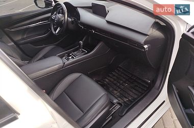 Седан Mazda 3 2019 в Дніпрі