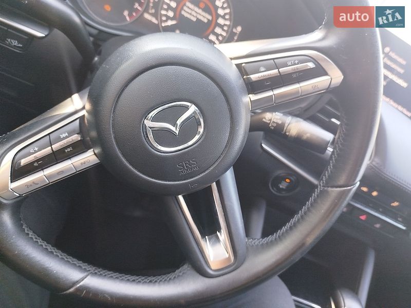 Седан Mazda 3 2019 в Дніпрі