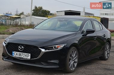 Седан Mazda 3 2021 в Черкасах