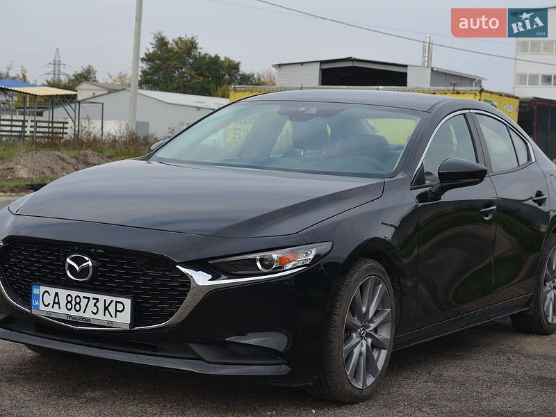 Седан Mazda 3 2021 в Черкасах