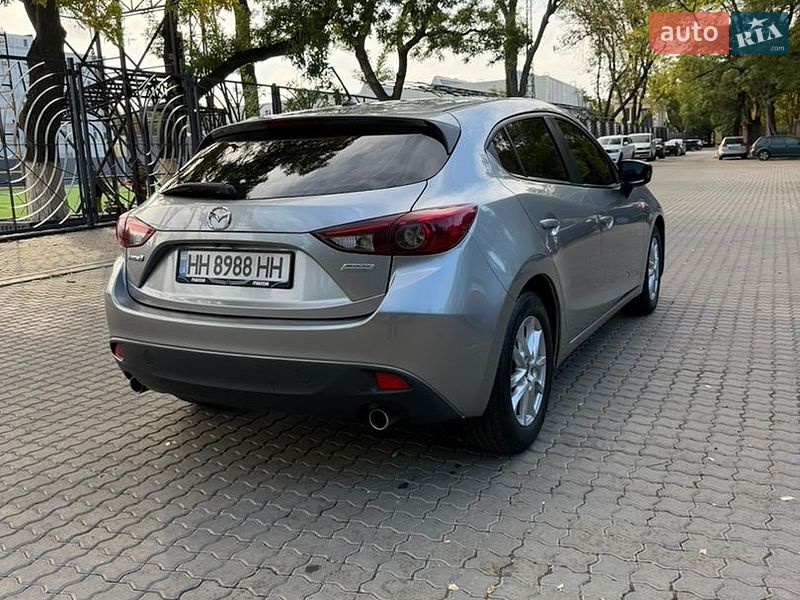 Хетчбек Mazda 3 2015 в Одесі