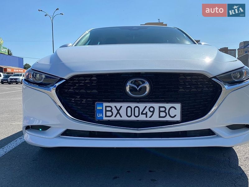 Седан Mazda 3 2023 в Кам'янець-Подільському