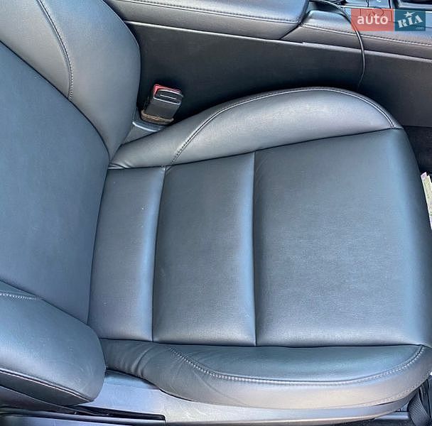 Седан Mazda 3 2023 в Кам'янець-Подільському