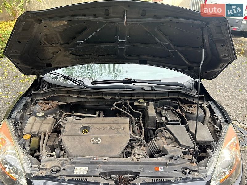 Седан Mazda 3 2009 в Харкові