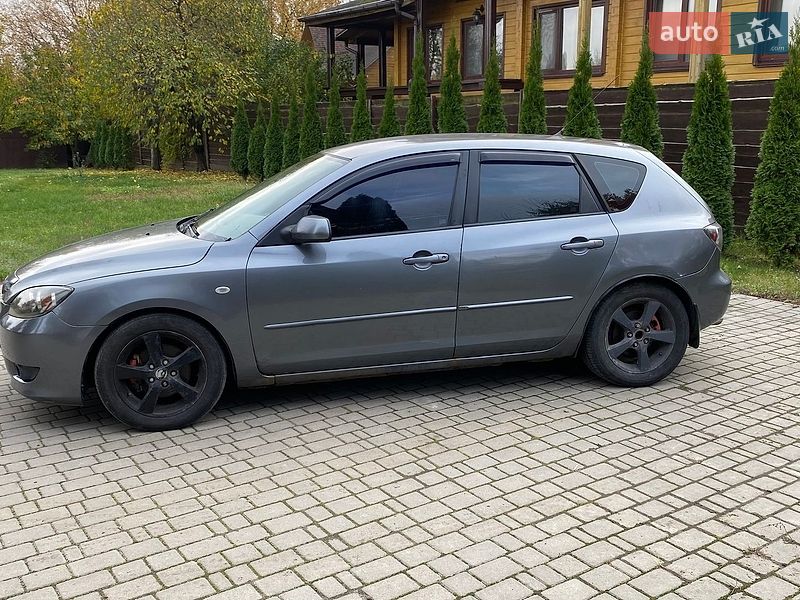Хэтчбек Mazda 3 2003 в Киеве
