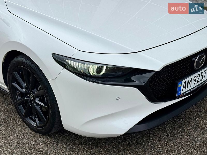 Хэтчбек Mazda 3 2021 в Киеве