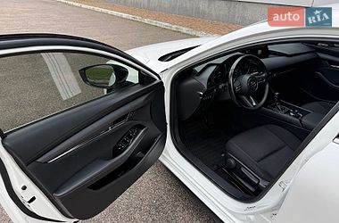 Хэтчбек Mazda 3 2021 в Киеве