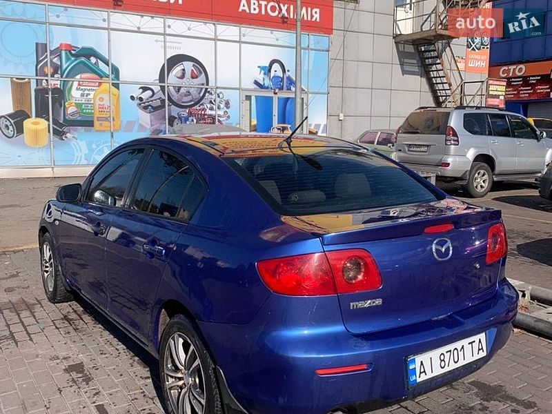 Седан Mazda 3 2003 в Киеве