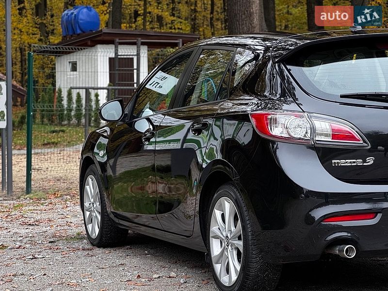 Хэтчбек Mazda 3 2010 в Виннице
