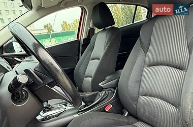 Седан Mazda 3 2013 в Черкассах