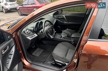 Седан Mazda 3 2012 в Києві