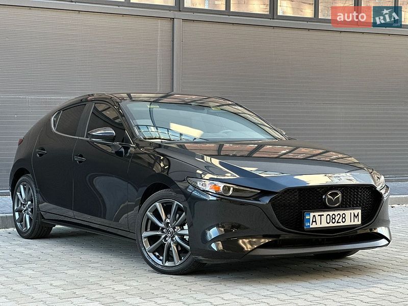 Хэтчбек Mazda 3 2023 в Ивано-Франковске