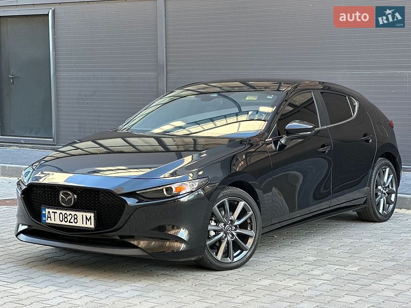 Хэтчбек Mazda 3 2023 в Ивано-Франковске