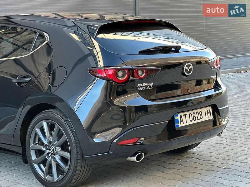 Хэтчбек Mazda 3 2023 в Ивано-Франковске