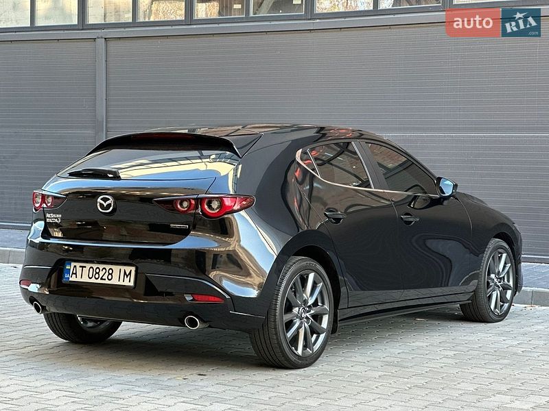 Хэтчбек Mazda 3 2023 в Ивано-Франковске