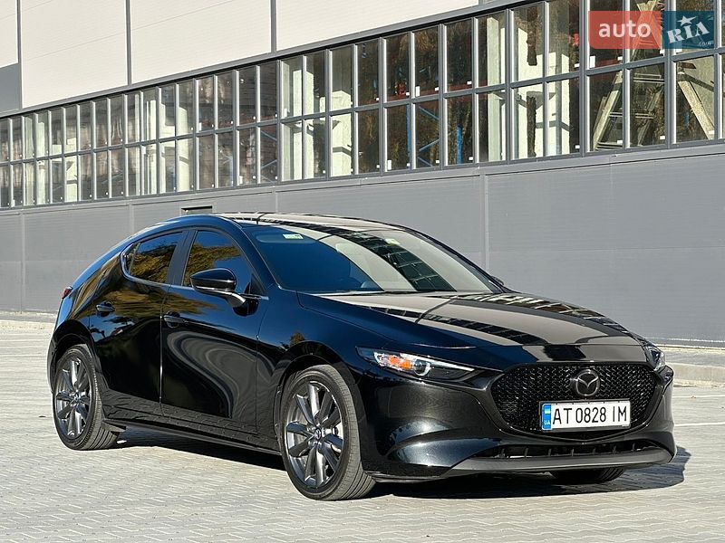 Хэтчбек Mazda 3 2023 в Ивано-Франковске