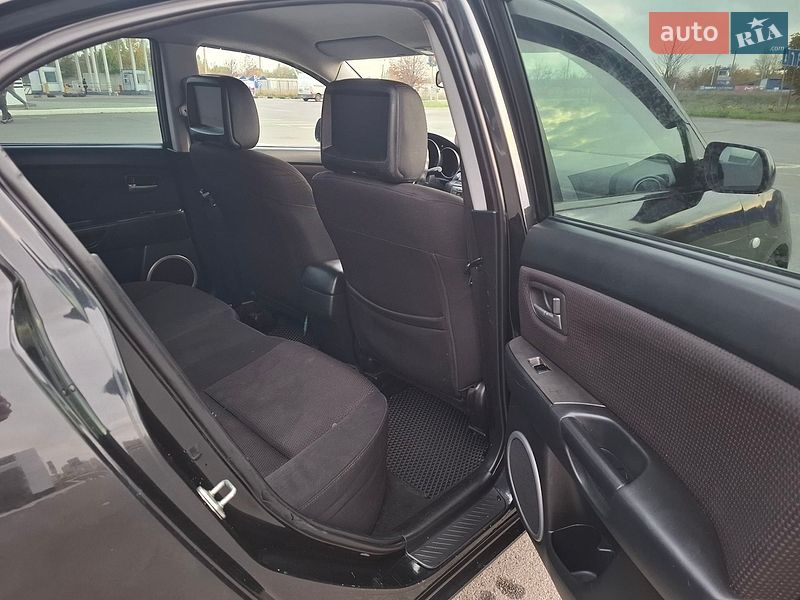 Седан Mazda 3 2006 в Одессе