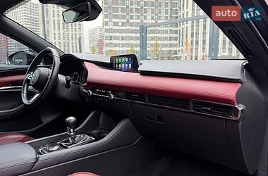 Хетчбек Mazda 3 2022 в Києві