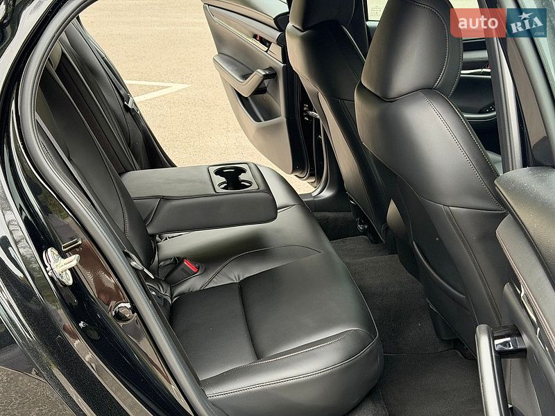 Хэтчбек Mazda 3 2025 в Киеве фото 14 Хэтчбек Mazda 3 2025 в Киеве