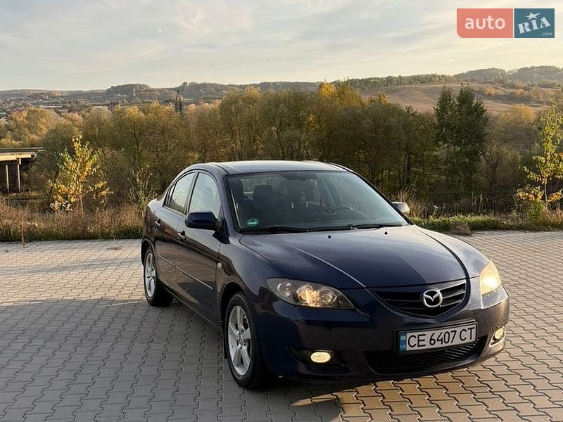 Седан Mazda 3 2005 в Чернівцях