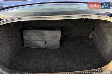 Седан Mazda 3 2005 в Чернівцях