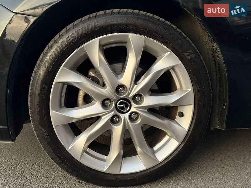 Хетчбек Mazda 3 2014 в Дніпрі