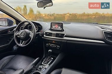 Хетчбек Mazda 3 2014 в Дніпрі