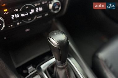 Хетчбек Mazda 3 2014 в Дніпрі