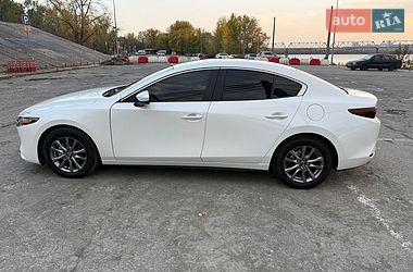 Седан Mazda 3 2023 в Києві