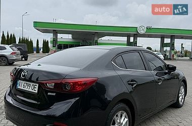 Седан Mazda 3 2017 в Києві