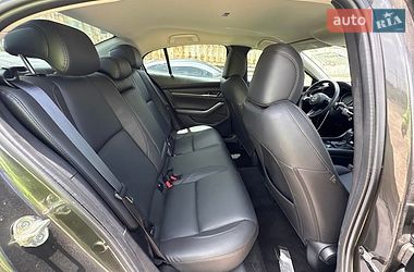 Седан Mazda 3 2025 в Полтаві