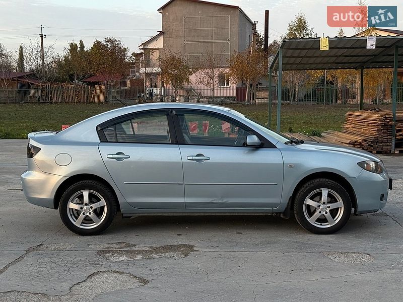 Седан Mazda 3 2007 в Первомайске